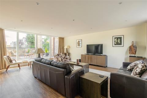 5 bedroom terraced house for sale, Aberdeen Square, Cambridge, Cambridgeshire, CB2