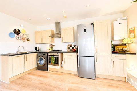 1 bedroom flat for sale, Burnt Ash Road, London, SE12