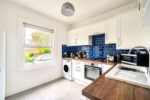 2 bedroom flat for sale, Ellerton Road, Surbiton KT6
