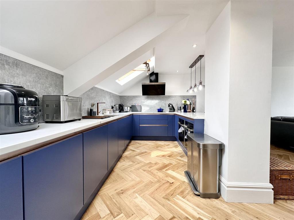 House in Salford - View 2
