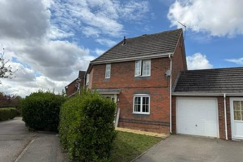 3 bedroom semi-detached house to rent, Bluebell Close, Corby, NN18