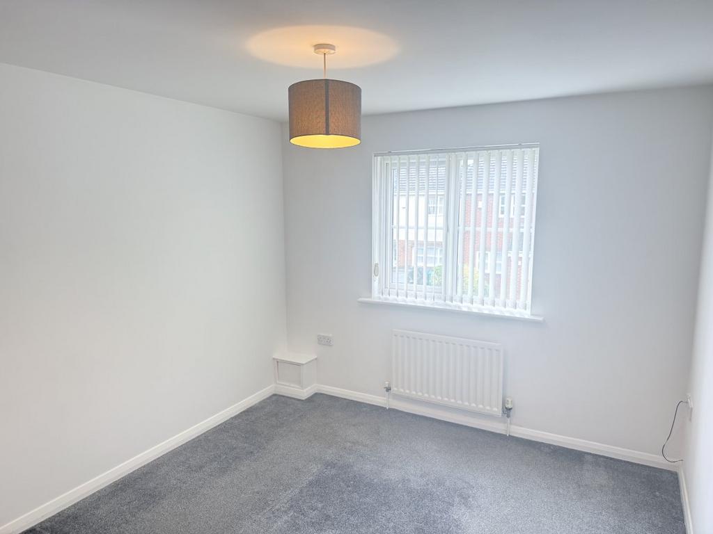Apartment in New Moston, Greater Manchester - More