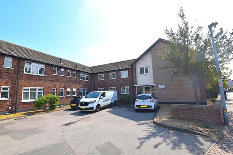 1 bedroom flat for sale, East Street, Rochford