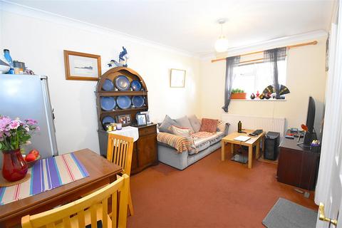 1 bedroom flat for sale, East Street, Rochford