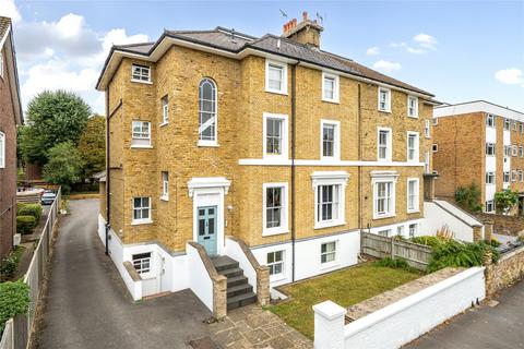 1 bedroom flat for sale, Uxbridge Road, Kingston Upon Thames KT1