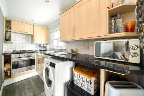 1 bedroom flat for sale, Uxbridge Road, Kingston Upon Thames KT1