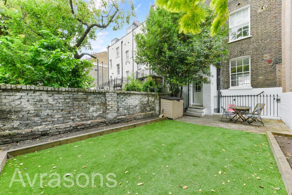 Apartment in London - View 2