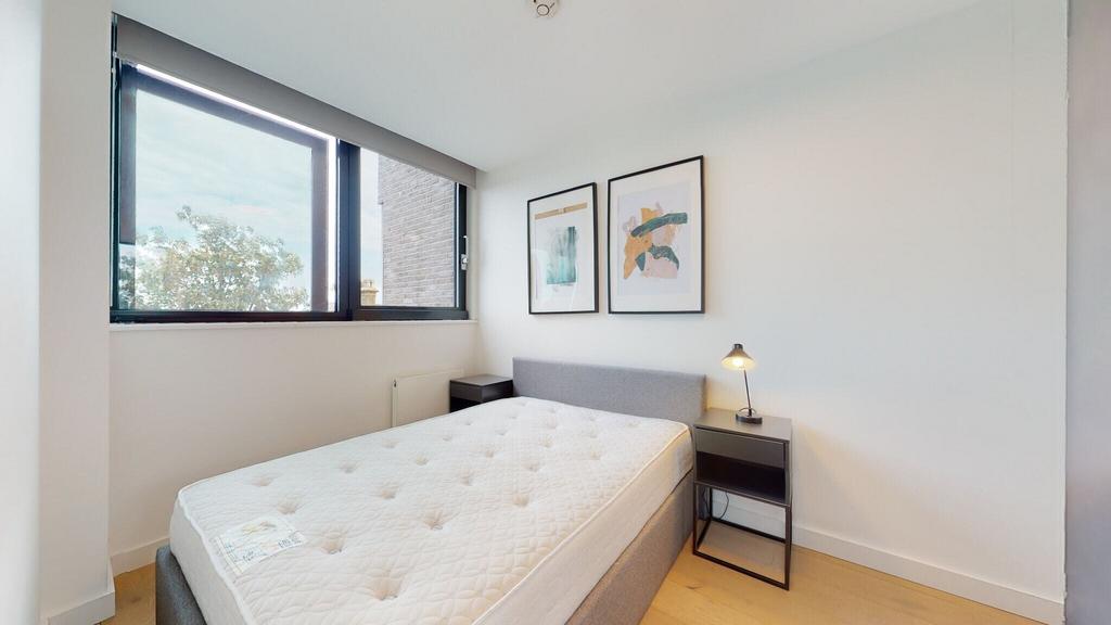Apartment in London - View 3