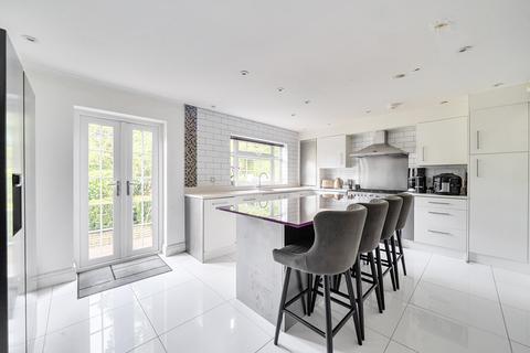 6 bedroom detached house for sale, Hollybush Hill, Stoke Poges, Slough