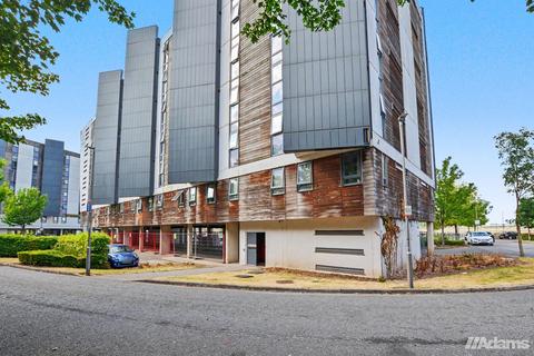 2 bedroom flat for sale, The Decks, Runcorn