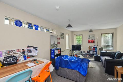 2 bedroom flat for sale, The Decks, Runcorn