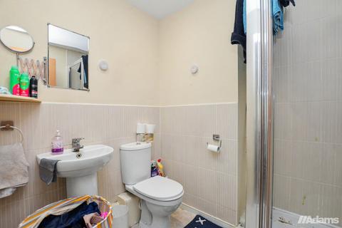 2 bedroom flat for sale, The Decks, Runcorn