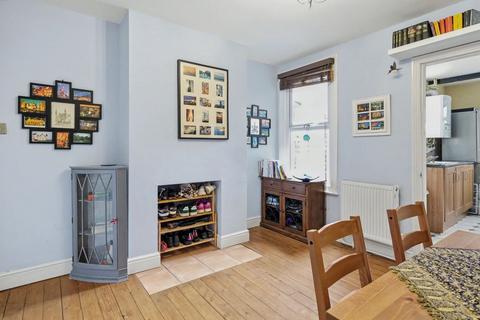2 bedroom terraced house for sale, Grove Road, Chelmsford CM2