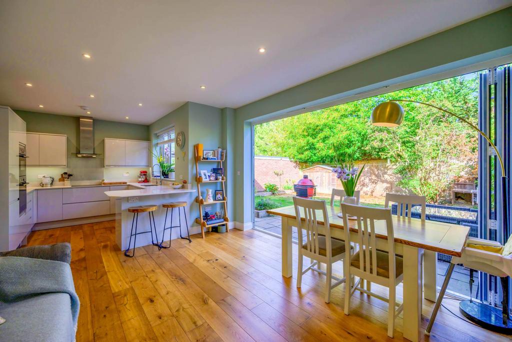 House in Reading - View 3