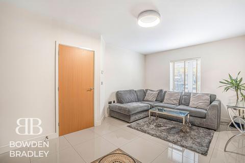 Reservoir Way, Hainault, IG6