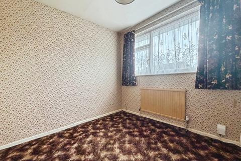 3 bedroom terraced house for sale, Lambourne Close, Tilehurst, Reading