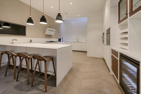 4 bedroom house to rent, Princes Mews, W2