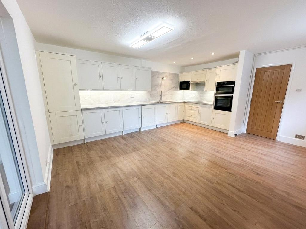 House in Hayes - View 2
