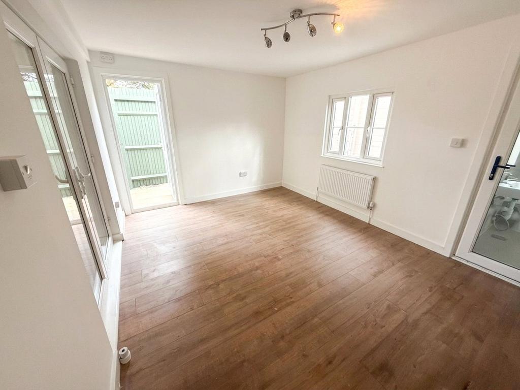 House in Hayes - View 4