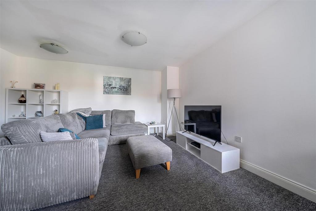 Apartment in Bristol - View 2
