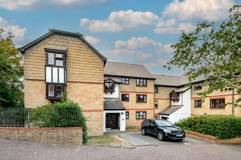undefined, Pages Hill, London, N10