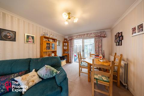 3 bedroom semi-detached house for sale, Norton Road, Reading, RG5