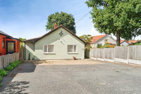 2 bedroom detached bungalow for sale, Norwich Road, Cromer