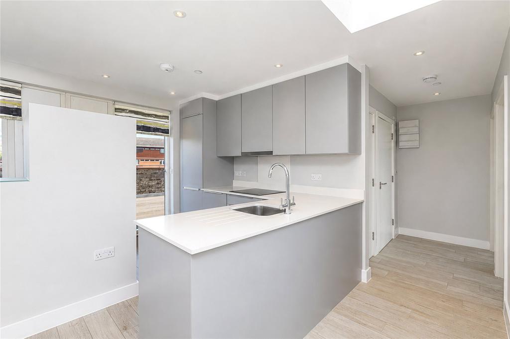 Apartment in Cambridgeshire - View 3