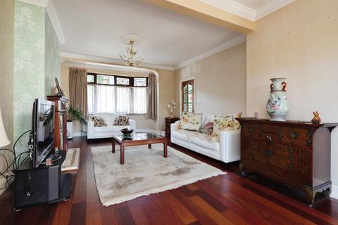 4 bedroom end of terrace house for sale, Westrow Drive, Barking