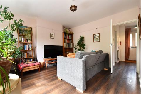 2 bedroom flat for sale, Longfield Crescent, London, SE26 4DU