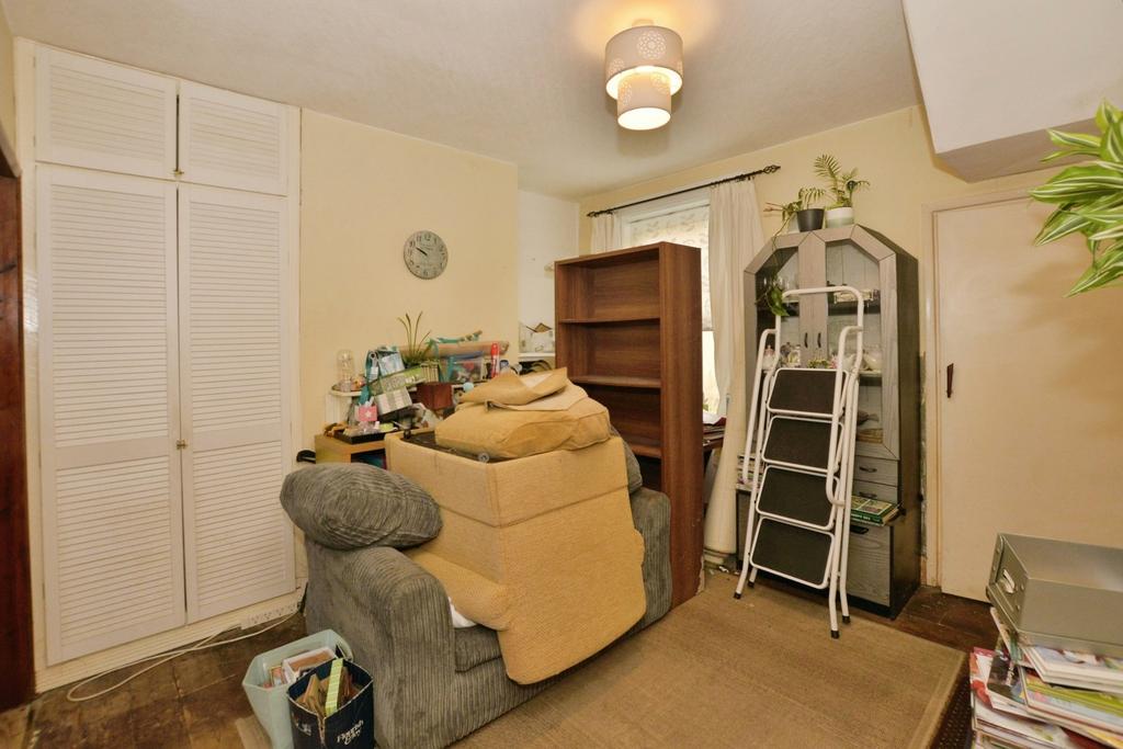House in Kent - View 5