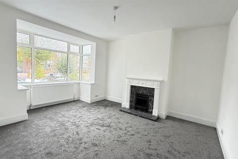 3 bedroom terraced house to rent, Wellington Hill West, Bristol