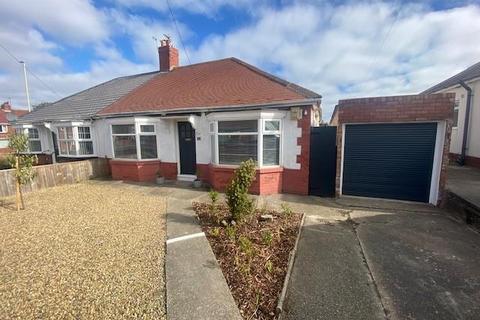 2 bed bungalow for rent in Lisle Road, South Shields