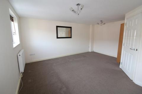 4 bedroom house to rent, Ashby Crescent, Leeds