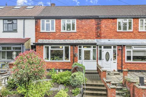 Sewardstone Gardens, London E4