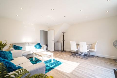 4 bedroom semi-detached house for sale, Victoria Crescent, Shirley