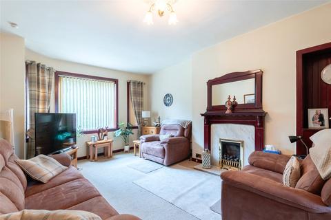 undefined, Den Walk, Leven KY8