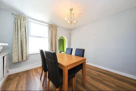 2 bedroom terraced house to rent, Wheeler Street, Stourbridge, West Midlands, DY8