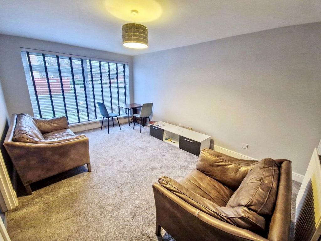 Apartment in Newcastle upon Tyne - View 2