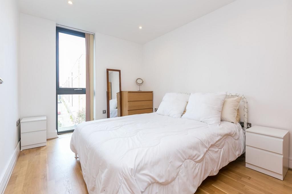 Apartment in London - View 3