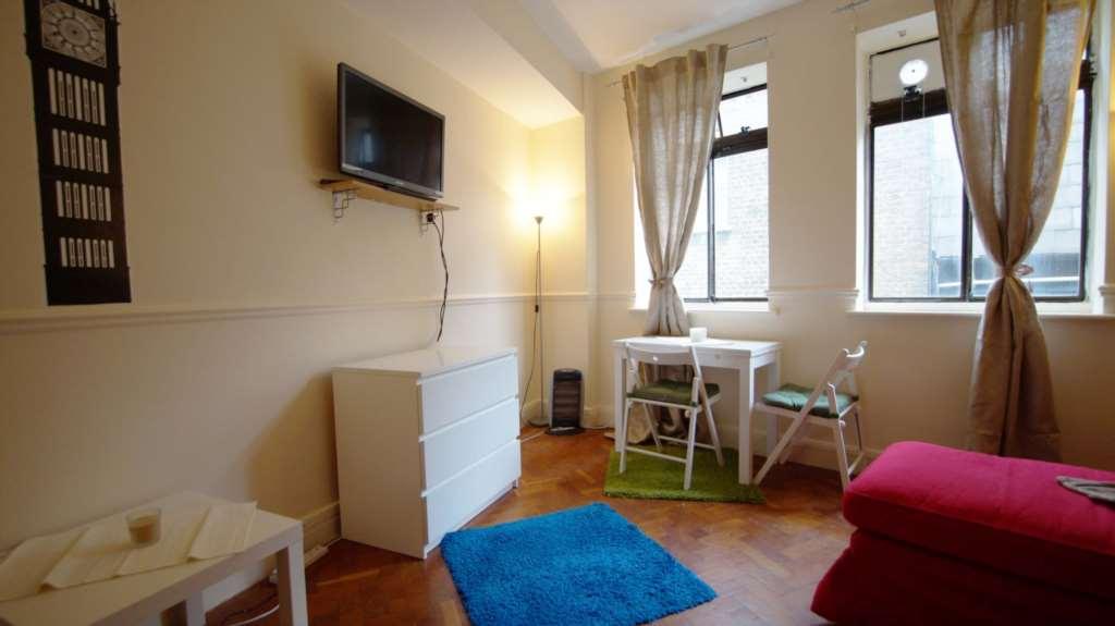 Apartment in London - View 2