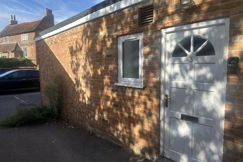 1 bedroom flat to rent, Flat 3, Temple Square, Aylesbury, HP20 2QD