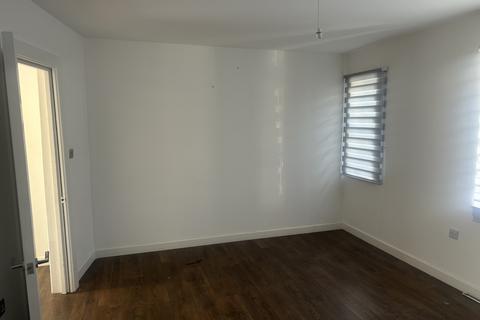 1 bedroom flat to rent, Flat 3, Temple Square, Aylesbury, HP20 2QD