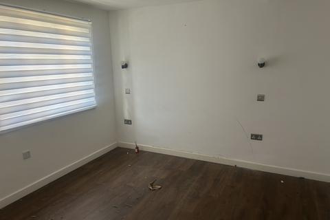 1 bedroom flat to rent, Flat 3, Temple Square, Aylesbury, HP20 2QD