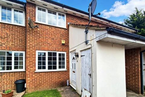 1 bedroom maisonette for sale, Malham Close, Luton