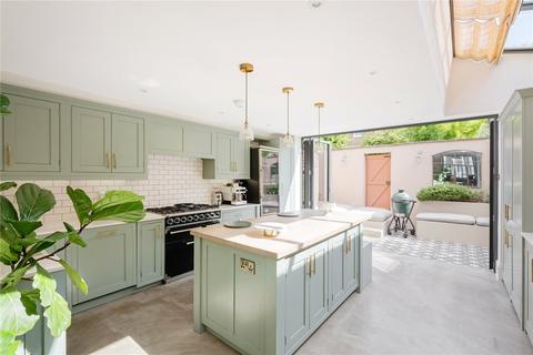 5 bedroom terraced house for sale, Eccles Road, London SW11