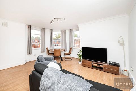 2 bed flat/apartment for rent in Finchley Road, London, NW3