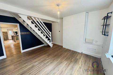 3 bedroom end of terrace house to rent, Buller Street, Derbyshire DE7