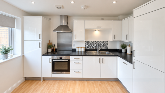 Apartment in Hornchurch - View 4