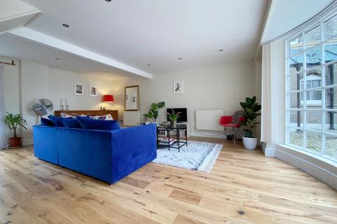 2 bedroom house to rent, Kelsey Lane, Beckenham, BR3